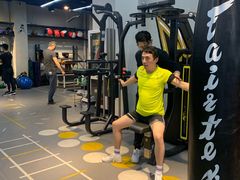 -Freedom Fitness私教健身俱乐部(徐虹北路店)