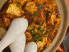 -彧玖食坊·川式砂锅酒馆(成山路店)