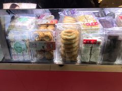 -上海虹口糕团(福州路店)