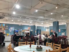 -梓檚中餐厅湖北菜小龙虾武昌鱼排骨藕汤(黄鹤楼店)