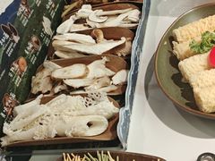 -芸山季·云南山珍菌火锅(南翔印象城MEGA店)