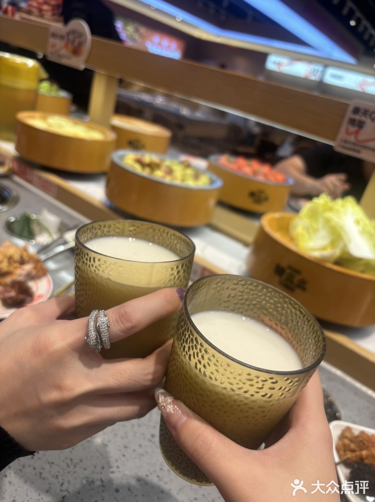 火车站停留 在宽城万达的一角找到了归宿——转么么