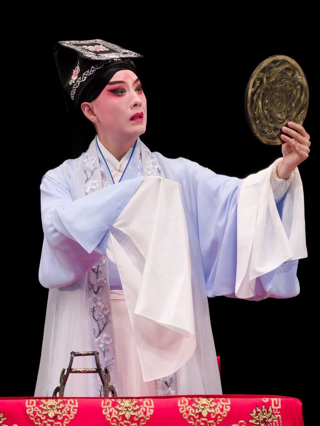 太伟大的一张脸了 昆曲施夏明