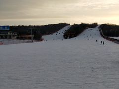 -东北亚滑雪场