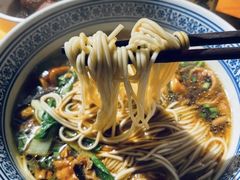 -沪西老弄堂面馆(定西路店)