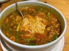 腾冲小锅米线-一坐一忘云南菜(嘉里中心店)
