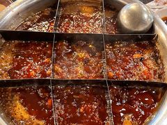 -邓莽子老火锅(中兴路总店)