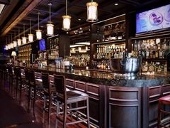 -Wolfgang’s Steakhouse 沃夫冈牛排馆(上海白玉兰广场店)