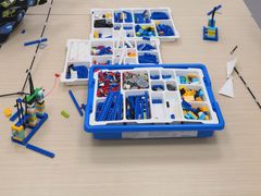 -斯坦星球青少儿编程机器人科学乐高思维专注力科创竞赛规划(武汉凯德西城学习中心)