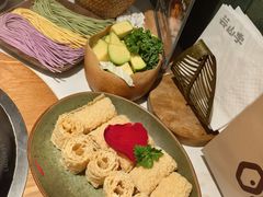 -芸山季·云南山珍菌火锅(南翔印象城MEGA店)