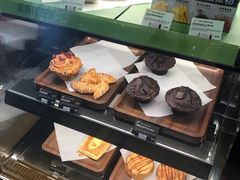 -星巴克(新达汇三林店)
