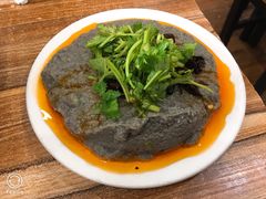 麻豆腐-宝瑞门钉肉饼店