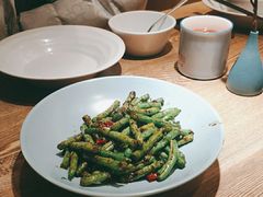 -蜜桃餐厅·伴山(湖滨商业街店)