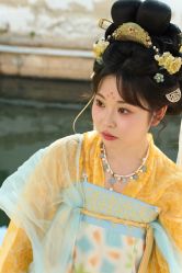 -梦回汉唐汉服旗袍体验馆(拙政园店)