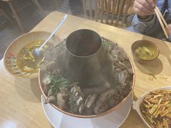 -茂县小辣椒川菜馆-羌家铜锅土火锅