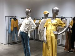 -URBAN REVIVO(西安Momopark店)