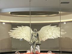-涨巢·潮玩水疗局