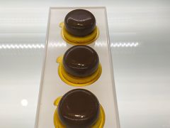 黑芝麻百香果慕斯-熊叔熊婶面包房(团结湖店)