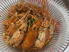 -肥肥虾庄·金牌油焖大虾(汉口城市广场店)
