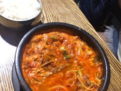 -吴草鸡爪오초닭발韩食堂(融恒盈嘉中心店)