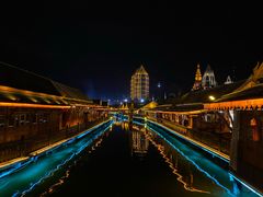 -东南亚风情赶摆街夜市