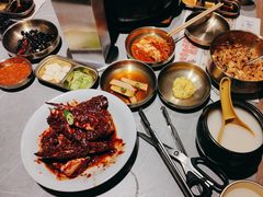 -草家酱蟹炭火烤肉店(珲春南路一店)