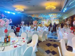 -曼格纳婚礼艺术中心(张江店)