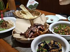 -六合居·明厨亮灶餐厅(成双大道店)