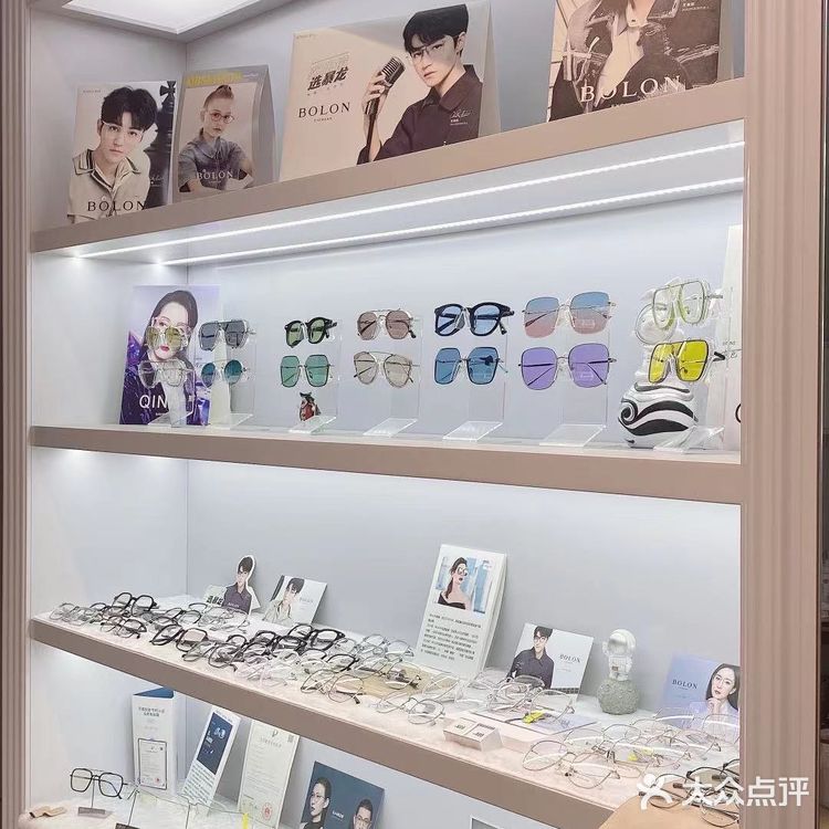 闲暇之余，和朋友在嘉里城逛吃逛吃完 合计去云和里超市