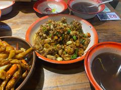 -老三样·美食研究中心(世贸路店)