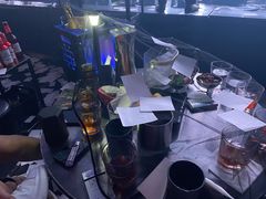 -简奥斯汀·赫本酒吧