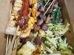 -金滏山·烤肉海鲜火锅自助(襄阳万达店)