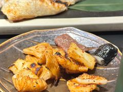 -山川小町·极番烧肉(新地假日广场店)