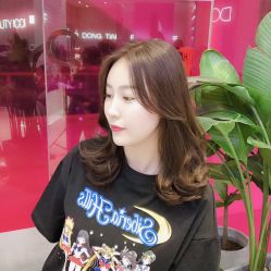 -Miracle集简美发沙龙