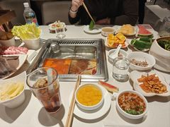 -海底捞火锅(长宁路龙之梦店)