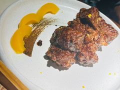 秋荷牛仔粒-韵秋荷(宝山龙湖天街店)