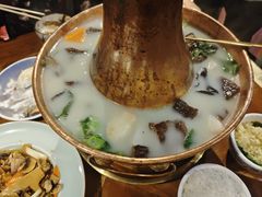 -雀舞云南菜(天津天河城购物中心店)