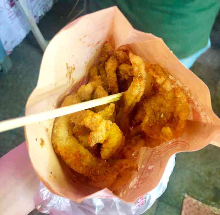 凤凰蛋61鸡柳(台东夜市店)-"过来买的炸鸡柳,口味的话还可以,辣椒的