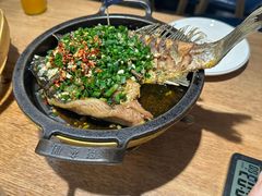-聚鑫朋酸菜肥肠(文艺路口店)