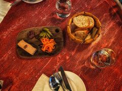 -羽深肉铺 Steak & Wine