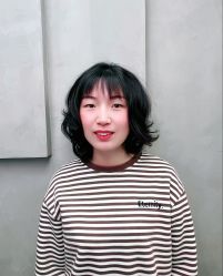 -变画·发型STUDIO