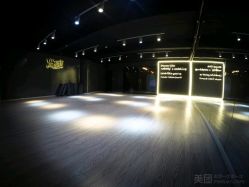 -YASAKI国际舞蹈中心