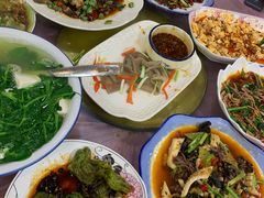 -洪霞餐馆