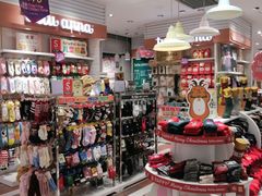 -王府井百货(中州中路店)
