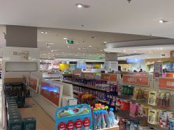 -孩子王(静安大融城店)