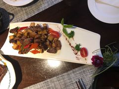-乐领拈花溪·林涧食韵