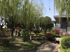 -鹦鹉寺公园