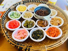 -包整·丝娃娃(一览甲秀楼风景店)