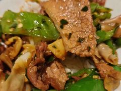-费大厨辣椒炒肉(高铁吾悦广场店)