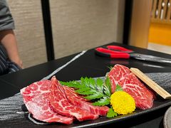 -山川小町·极番烧肉(新地假日广场店)